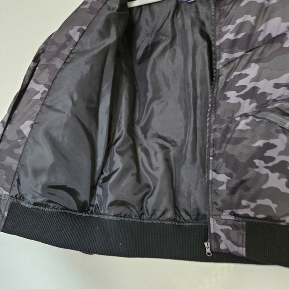 Issey Miyake Tete Homme Black On camo puffer gray sweater jacket size M - Picture 6 of 9